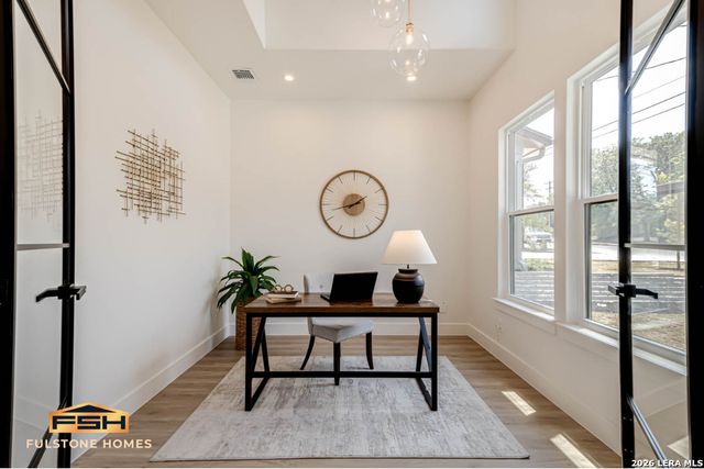 206 Roaring Creek, Boerne, TX 78006