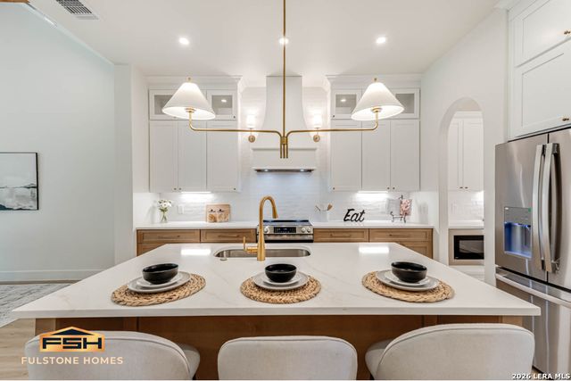 206 Roaring Creek, Boerne, TX 78006