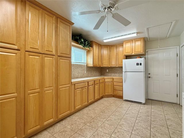 233 GREENSVIEW DRIVE, Avon Park, FL 33825