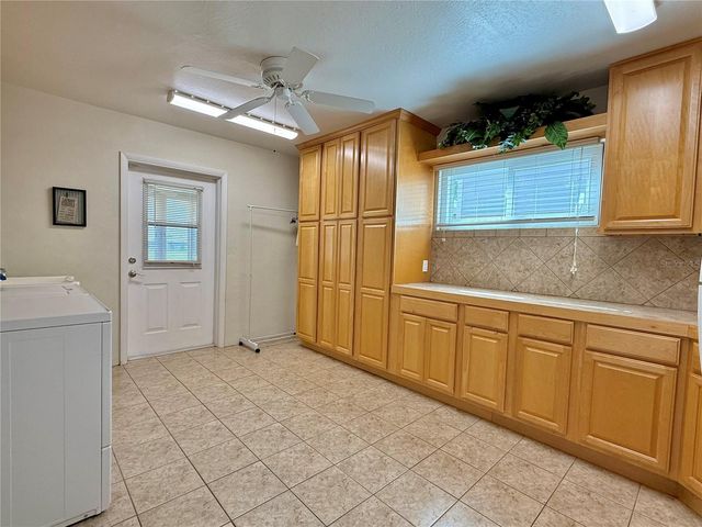 233 GREENSVIEW DRIVE, Avon Park, FL 33825