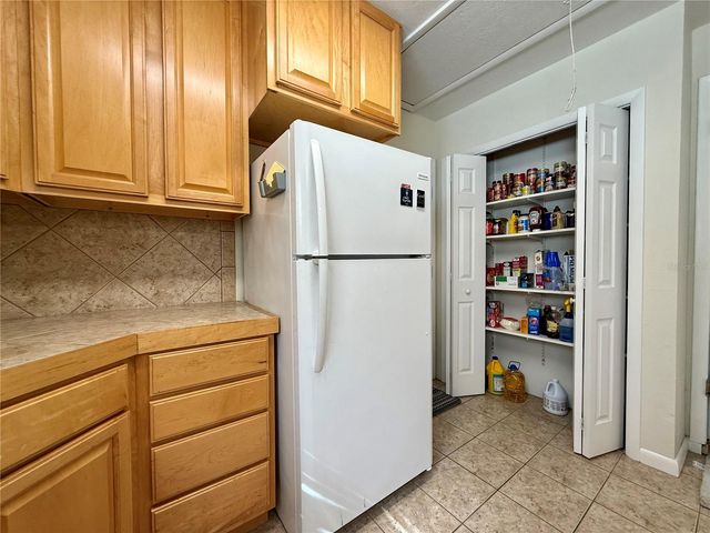 233 GREENSVIEW DRIVE, Avon Park, FL 33825