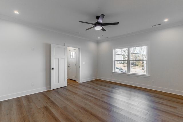 859 Live Oak Road, Ringgold, GA 30736