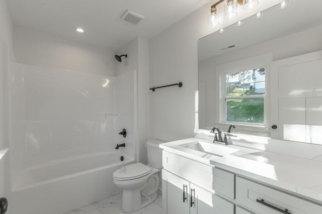 859 Live Oak Road, Ringgold, GA 30736