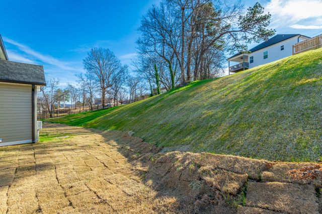 859 Live Oak Road, Ringgold, GA 30736