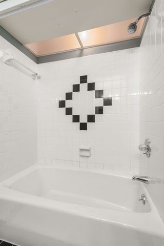 201 Westchase Dr, Nashville, TN 37205