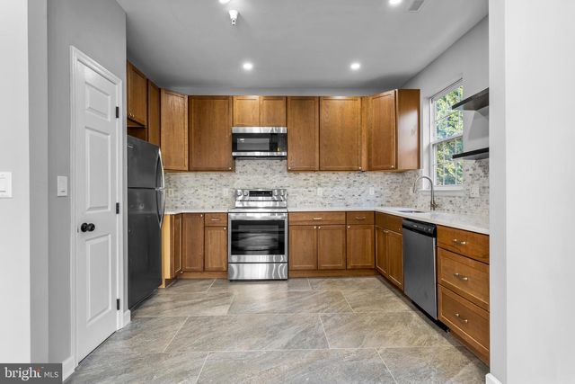 149 58TH ST SE, Washington, DC 20019