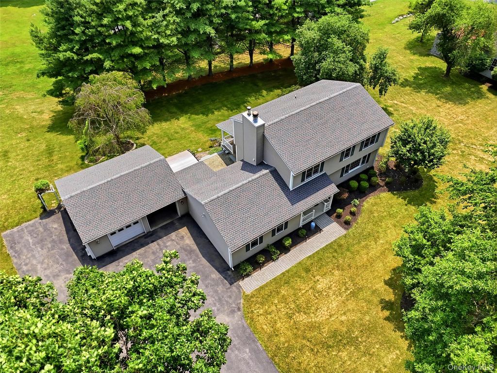 83 Little Collabar Road, Montgomery, NY 12549