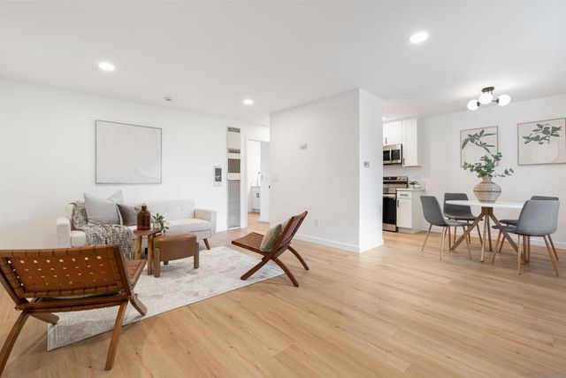 540 Oakdale Ln C, El Cajon, CA 92021