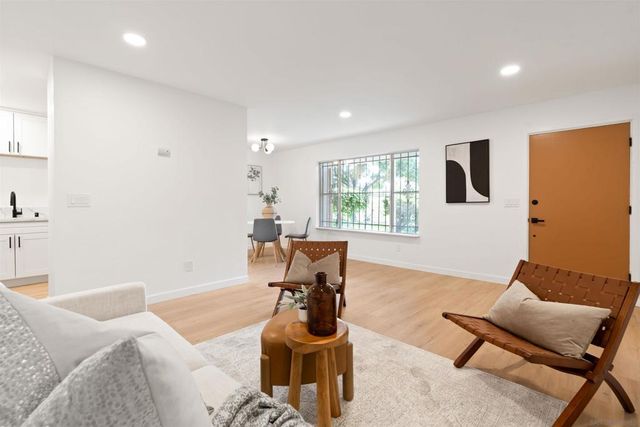 540 Oakdale Ln C, El Cajon, CA 92021