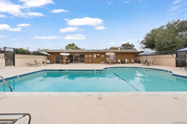 540 Oakdale Ln C, El Cajon, CA 92021