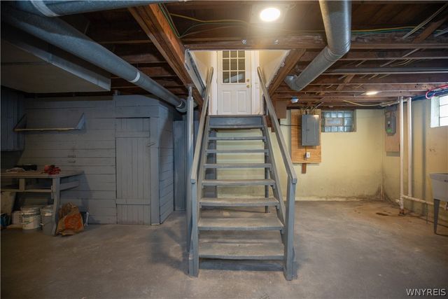 175 Cleveland Drive, Tonawanda, NY 14223