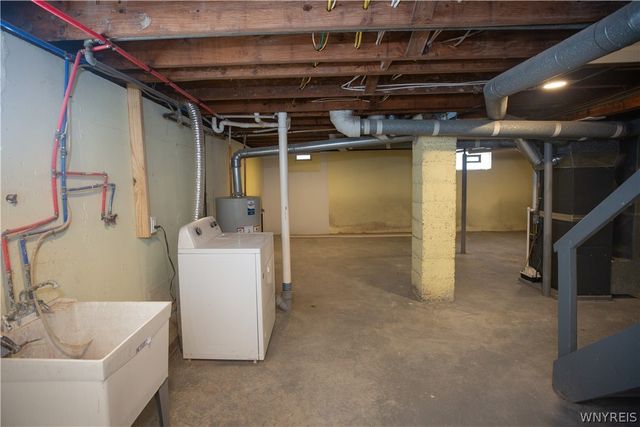 175 Cleveland Drive, Tonawanda, NY 14223