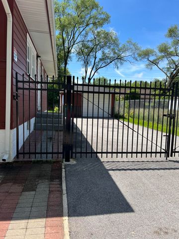 646 N New Hampshire Street, Gary, IN 46403