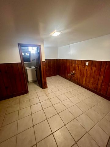 646 N New Hampshire Street, Gary, IN 46403