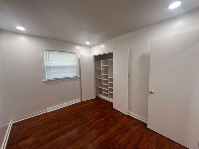 646 N New Hampshire Street, Gary, IN 46403