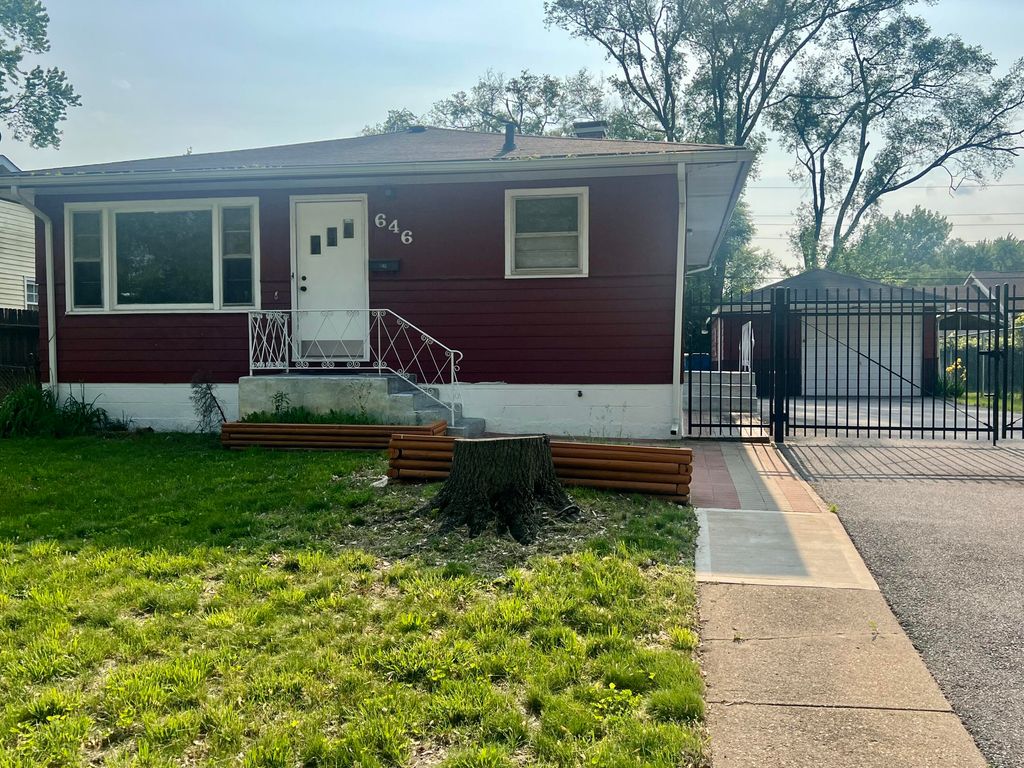 646 N New Hampshire Street, Gary, IN 46403