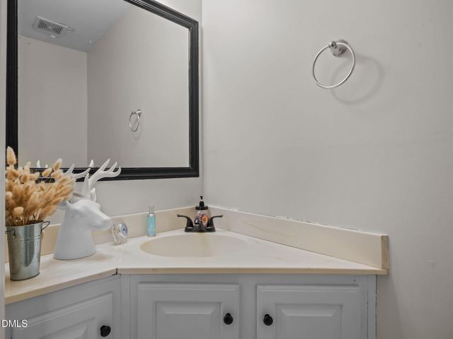 8713 Plantation Drive 402, Emerald Isle, NC 28594