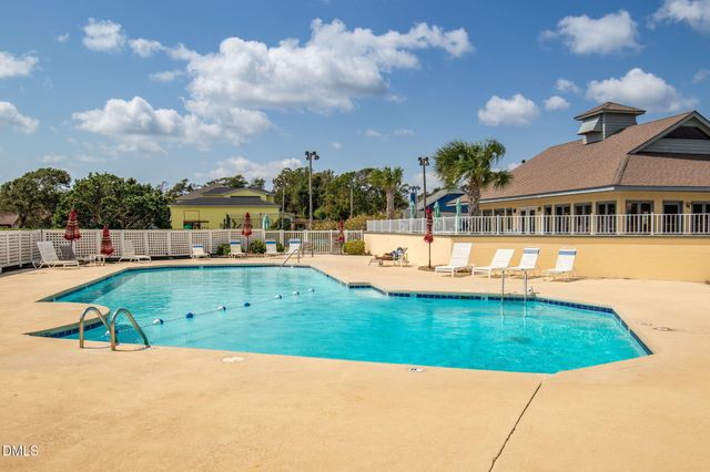 8713 Plantation Drive 402, Emerald Isle, NC 28594