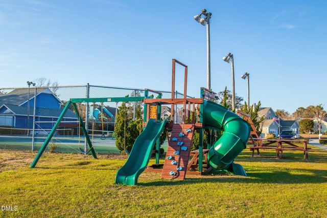 8713 Plantation Drive 402, Emerald Isle, NC 28594