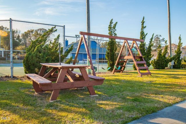 8713 Plantation Drive 402, Emerald Isle, NC 28594