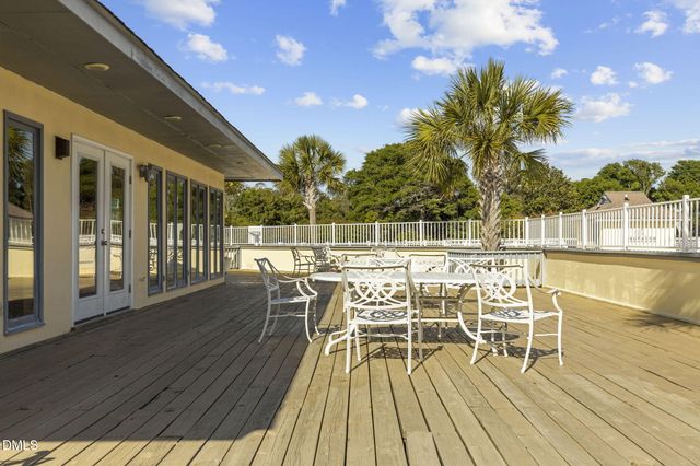 8713 Plantation Drive 402, Emerald Isle, NC 28594