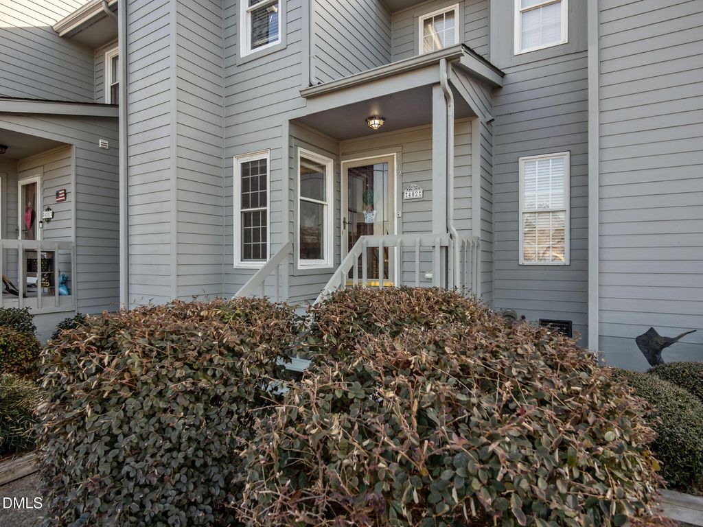 8713 Plantation Drive 402, Emerald Isle, NC 28594