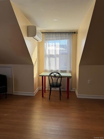 73-49 188th Street 2, Fresh Meadows, NY 11366