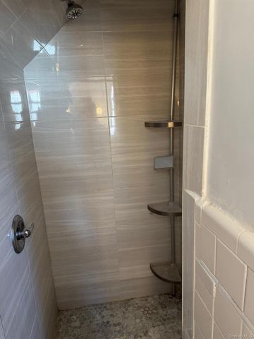 73-49 188th Street 2, Fresh Meadows, NY 11366
