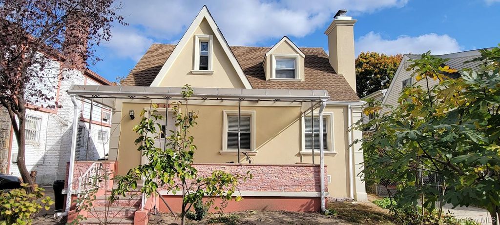 73-49 188th Street 2, Fresh Meadows, NY 11366
