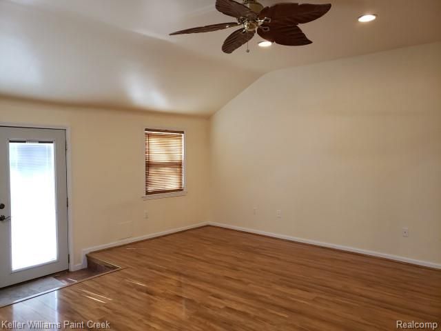 5615 John R Road, Troy, MI 48085