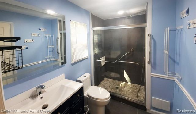 5615 John R Road, Troy, MI 48085