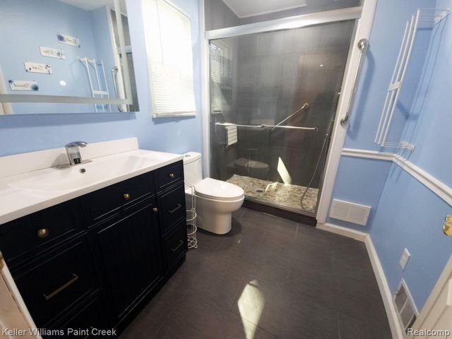 5615 John R Road, Troy, MI 48085