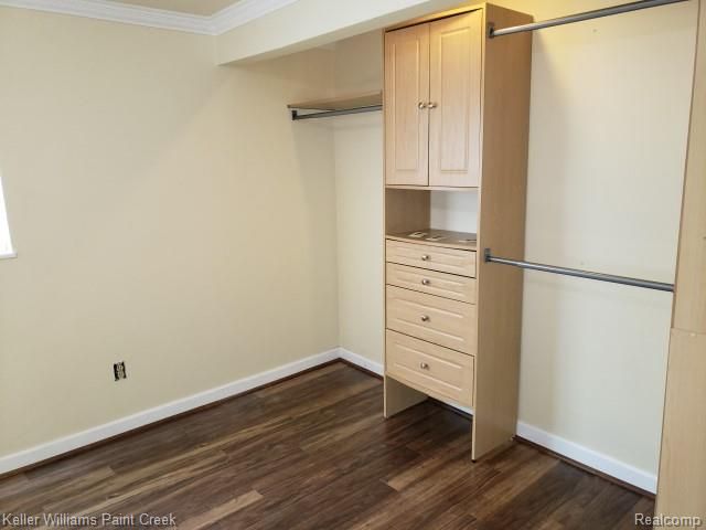 5615 John R Road, Troy, MI 48085