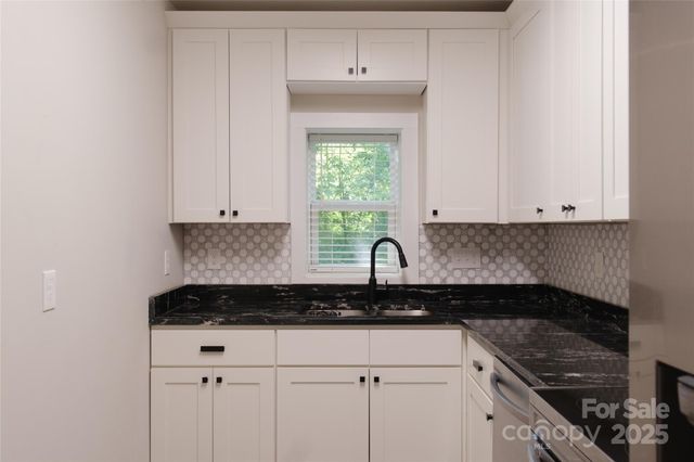 14 Red Maple Drive, Weaverville, NC 28787