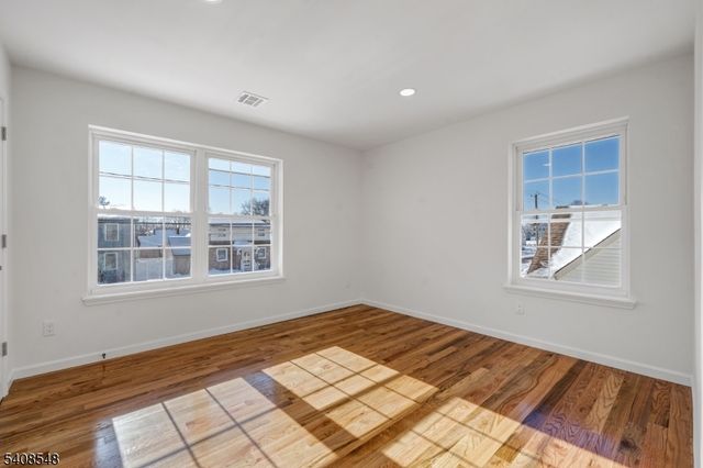 131 Palsa Ave, Elmwood Park Boro, NJ 07407