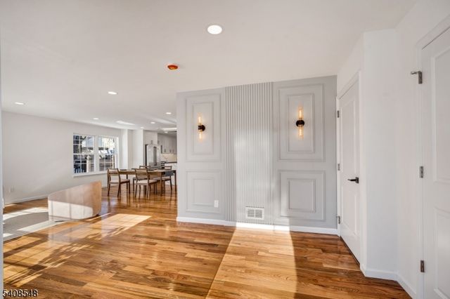 131 Palsa Ave, Elmwood Park Boro, NJ 07407