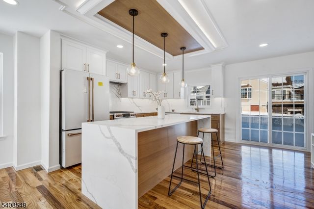 131 Palsa Ave, Elmwood Park Boro, NJ 07407