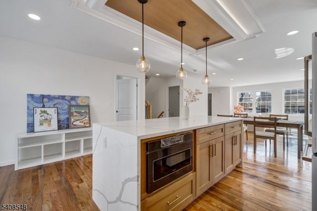 131 Palsa Ave, Elmwood Park Boro, NJ 07407