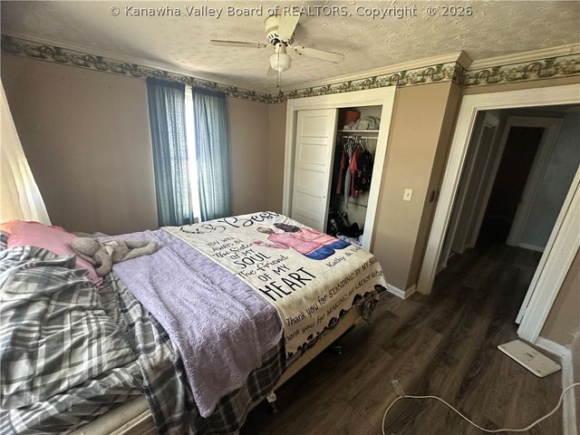 117 5th Street N, St Albans, WV 25177
