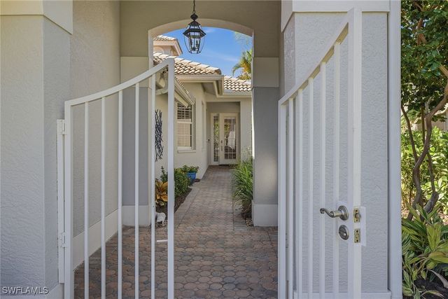 3842 Cotton Green Path DR, Naples, FL 34114