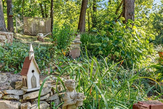 14913 W 71st Terrace, Shawnee, KS 66216