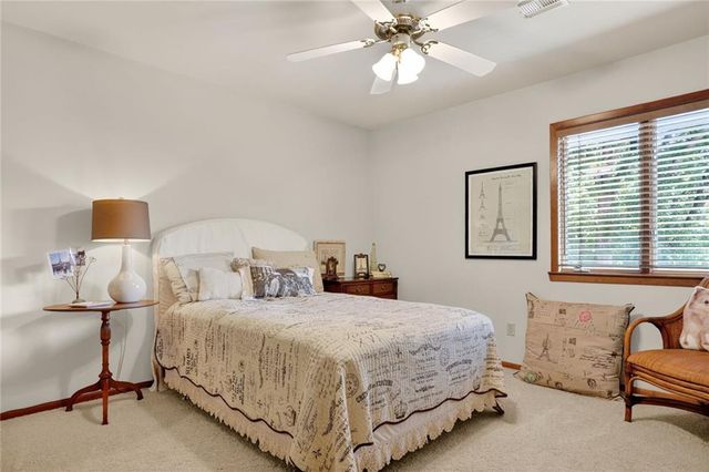 14913 W 71st Terrace, Shawnee, KS 66216