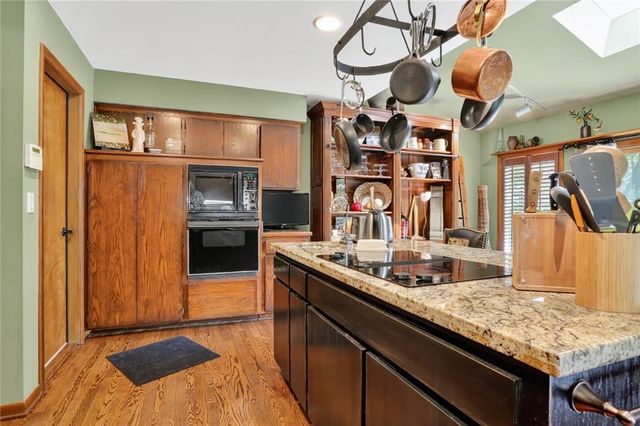 14913 W 71st Terrace, Shawnee, KS 66216