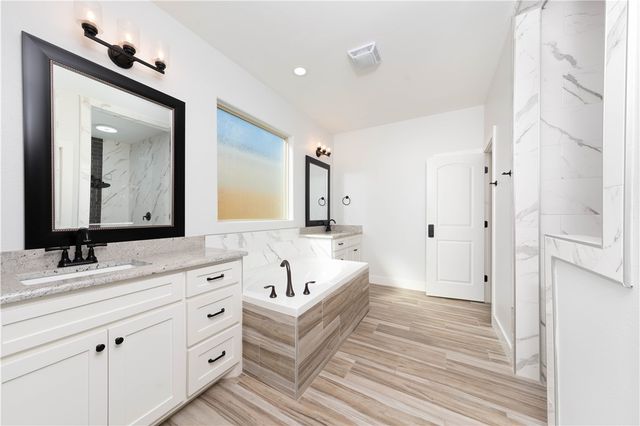 4802 Del Paseo St, Corpus Christi, TX 78411