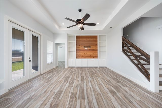 4802 Del Paseo St, Corpus Christi, TX 78411