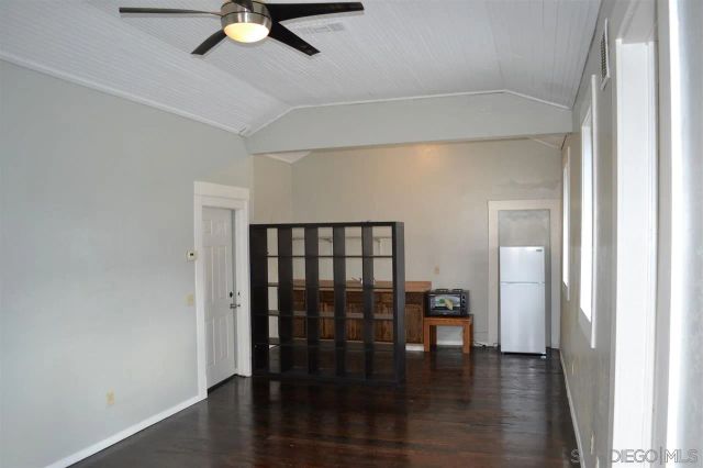 169 E Main St., El Cajon, CA 92020