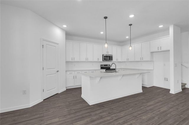 3936 TRIPLE CROWN LOOP, Sanford, FL 32773