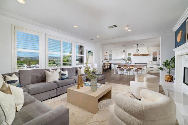6332 Montecito Drive, Carlsbad, CA 92009