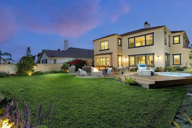 6332 Montecito Drive, Carlsbad, CA 92009