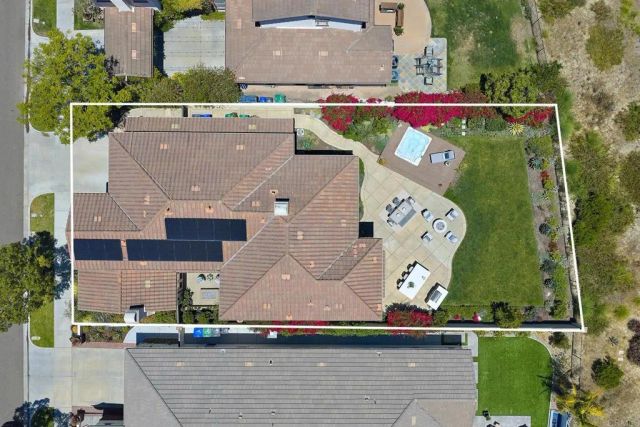 6332 Montecito Drive, Carlsbad, CA 92009